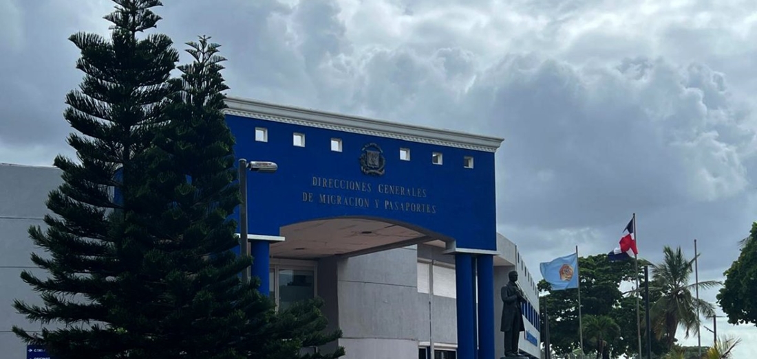 Edificio de La Direccion General de Migración de La República Dominica. Foto | Jorge González